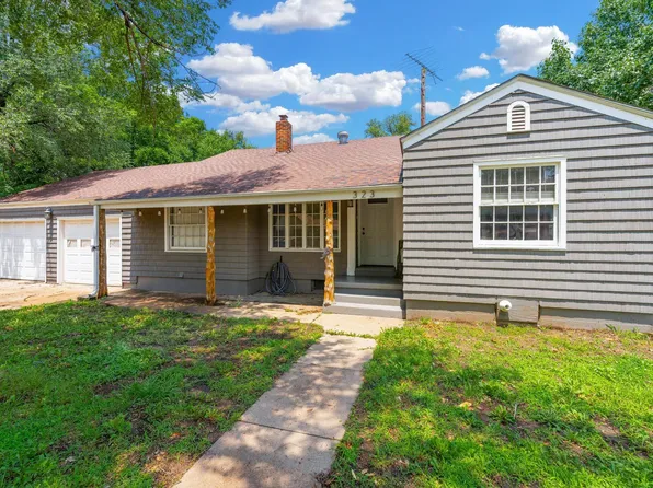 323 E 18th St, Wellington, KS 67152