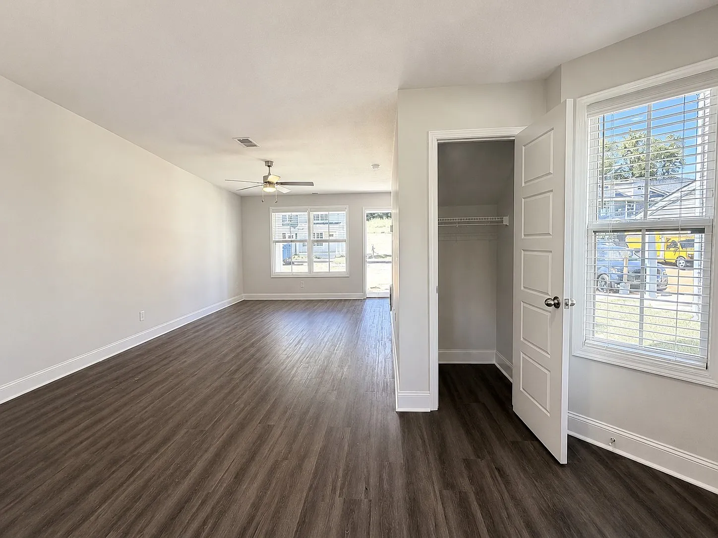 2 bed, 2.5 bath, 1224 sqft, $1,395 — Photo 3