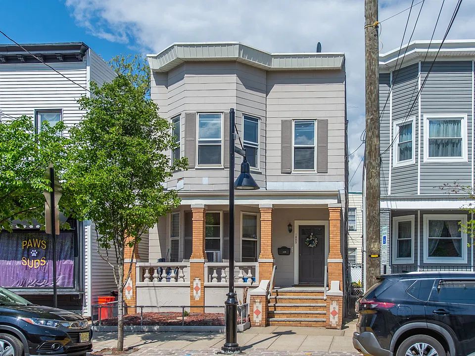1803 Kerrigan Ave #2F