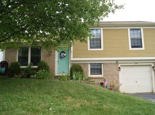 399 Highmeadows Village Dr, Powell, OH