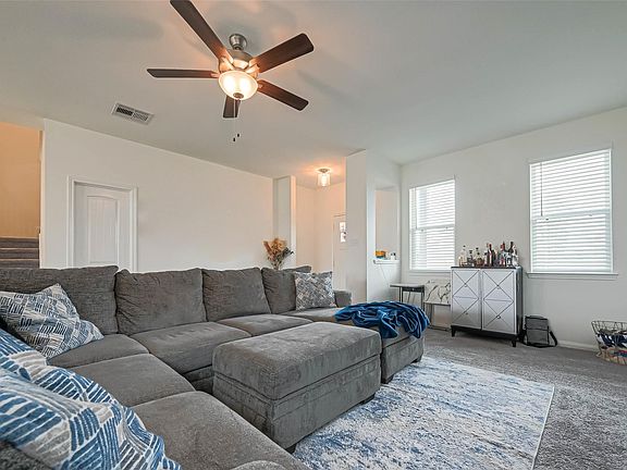 3rd image of 9423 Klein Ln