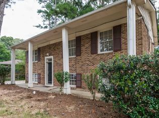 6140 Hillandale Dr, Atlanta, GA 30349