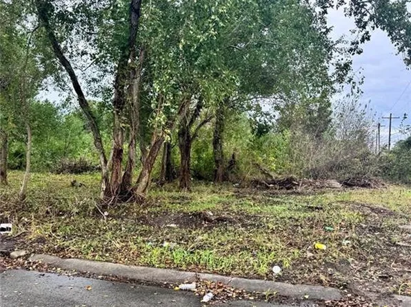 3322 Abundance St, New Orleans, LA 70126
