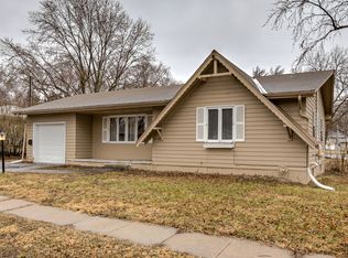 6325 Camden Ave, Omaha, NE 68104