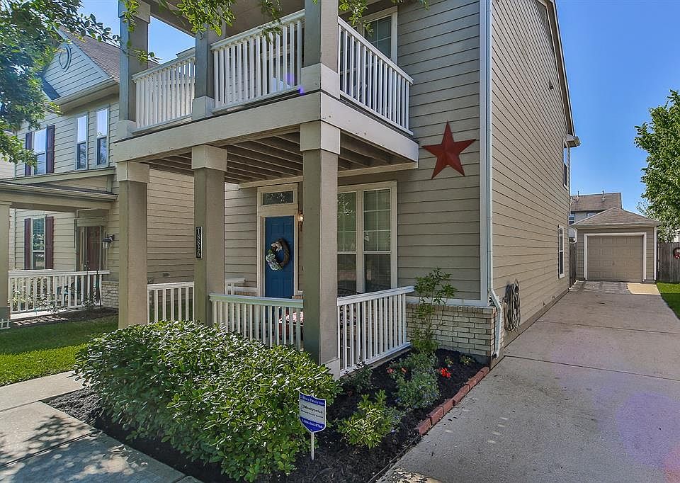 1st image of 18826 Sandelford Dr