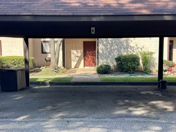 585 Belvedere Dr, Fountain Lake, AR 71901