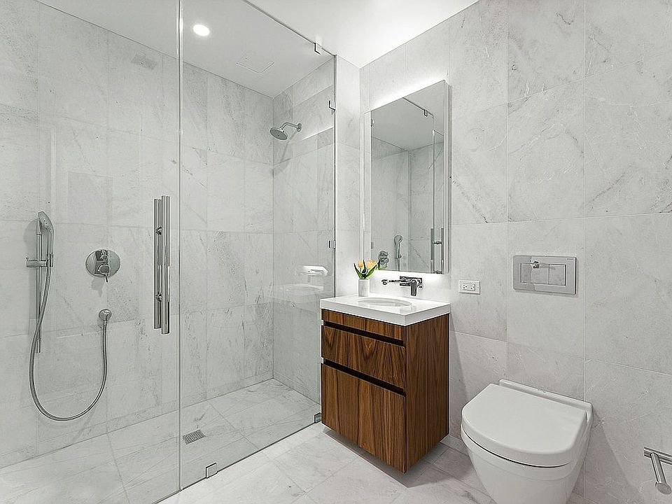 1st image of 244 E 52nd St #5A