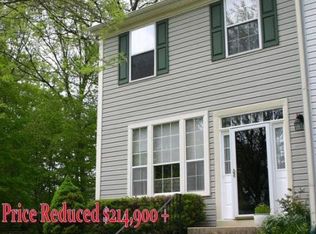 9000 Quail Run Dr, Perry Hall, MD 21128