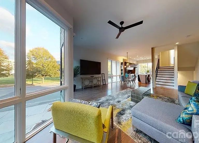 1056 Kenilworth Ave #1 — Photo 22