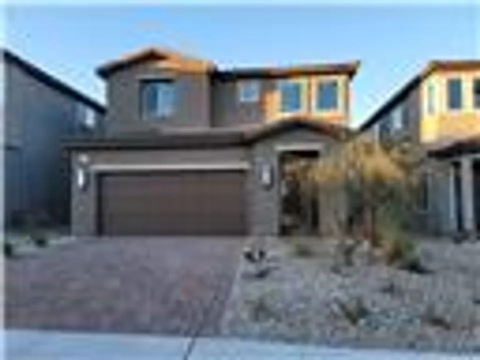 2724 Sweeping Palm Rd