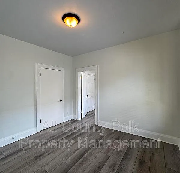 202 W Belmar St — Photo 24
