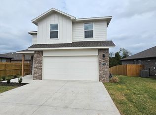 5767 Selah St, Springdale, AR 72764