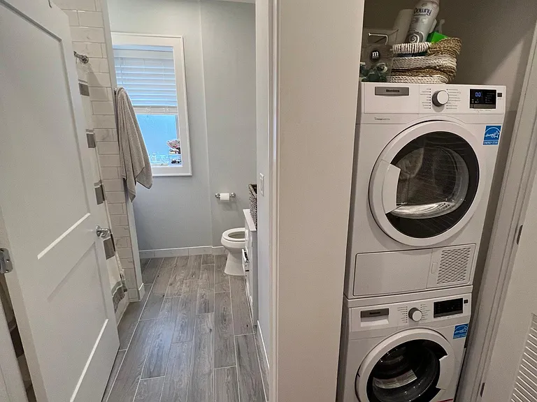 5 Center St #8 — Photo 11