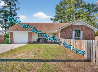 606 Windhaven Dr, Hinesville, GA 31313