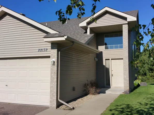 22132 Zion Pkwy NW, Oak Grove, MN 55011
