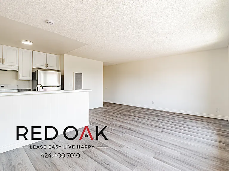 277 E Avenue 41 #307 — Photo 3