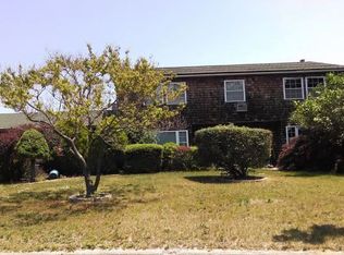 15 Kyle St, Bellport, NY 11713