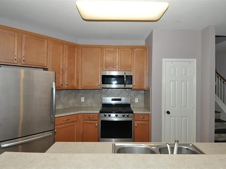 1900 Scofield Ridge Pkwy #5403 — Photo 3