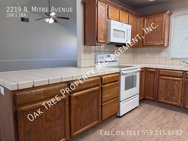 2219 N Mitre Ave — Photo 10