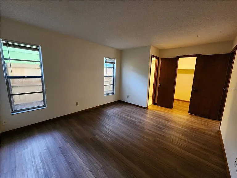 1209 SW 80th Dr — Photo 15