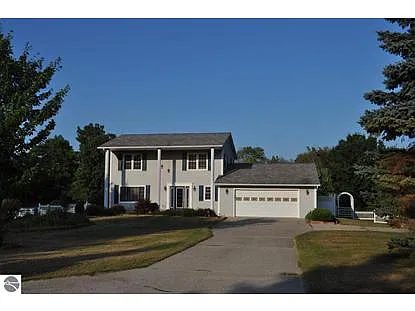 102 Lantern Hill Dr photo 1