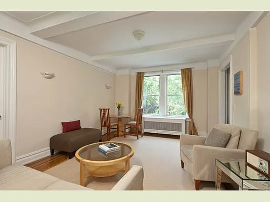 Sold by Stribling | media 5