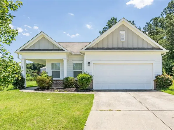 12 Smarty Jones Ct, Cartersville, GA 30120