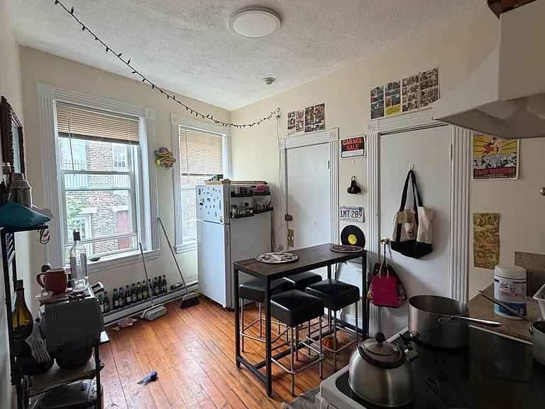 895 Huntington Ave #5 — Photo 3