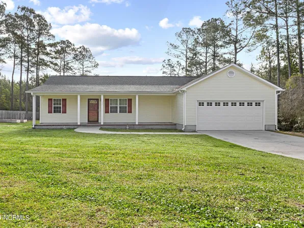 177 Nelson Park Road, Maple Hill, NC 28454