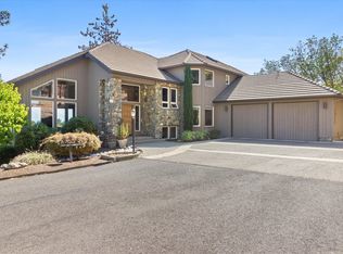 2801 Old Military Rd, Central Point, OR 97502