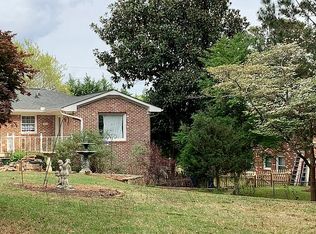 895 Hood Rd NE, Marietta, GA 30068