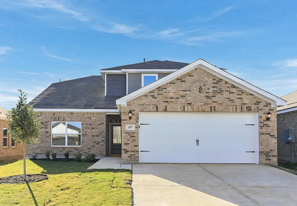 107 Thomas Paine Dr