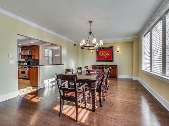 5th image of 1320 E Madison Park #3