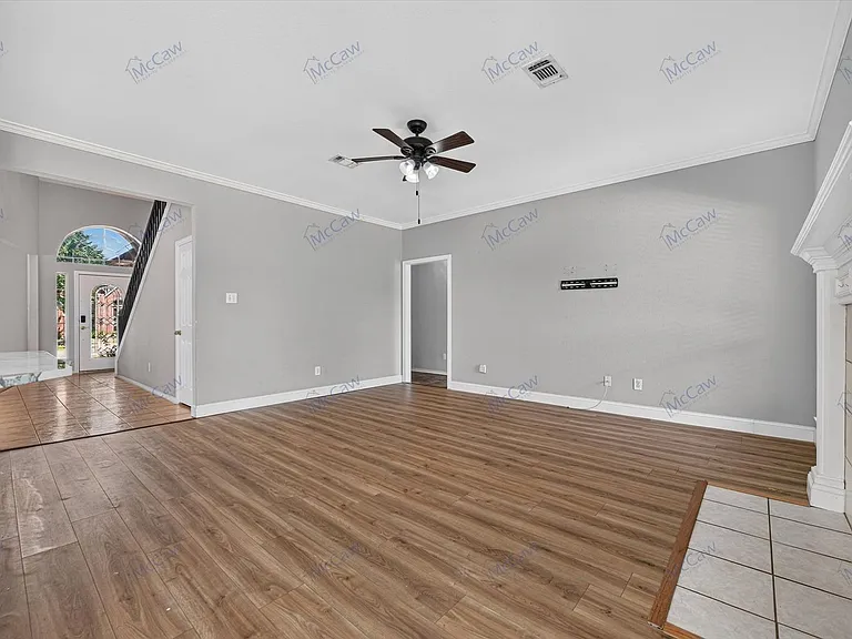 305 Brazil Dr — Photo 9