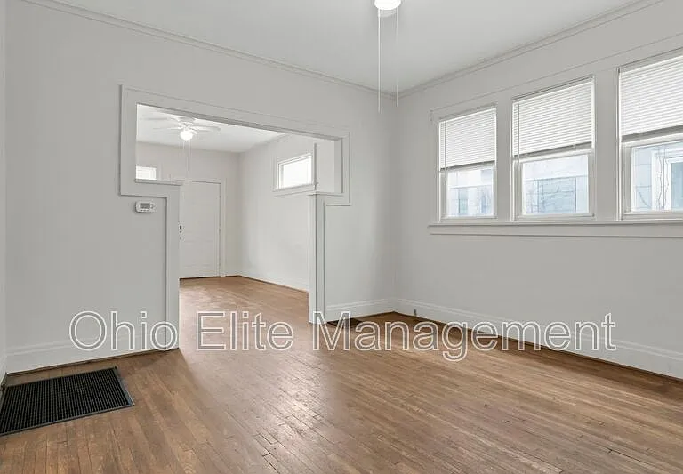 29 S Terrace Ave — Photo 11