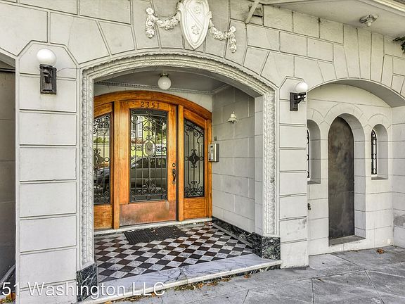 3rd image of 2351 Washington St APT 302