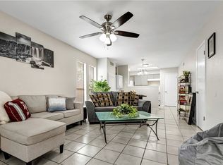 1520 Hawk Tree Dr #A, College Station, TX 77845