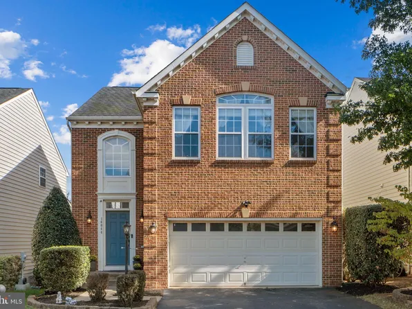 16044 Sheringham Way, Gainesville, VA 20155