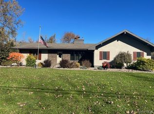 10590 Cedar Rd, Clarence Center, NY 14032