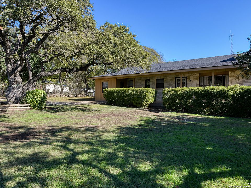 1st image of 28735 WATERVIEW DR