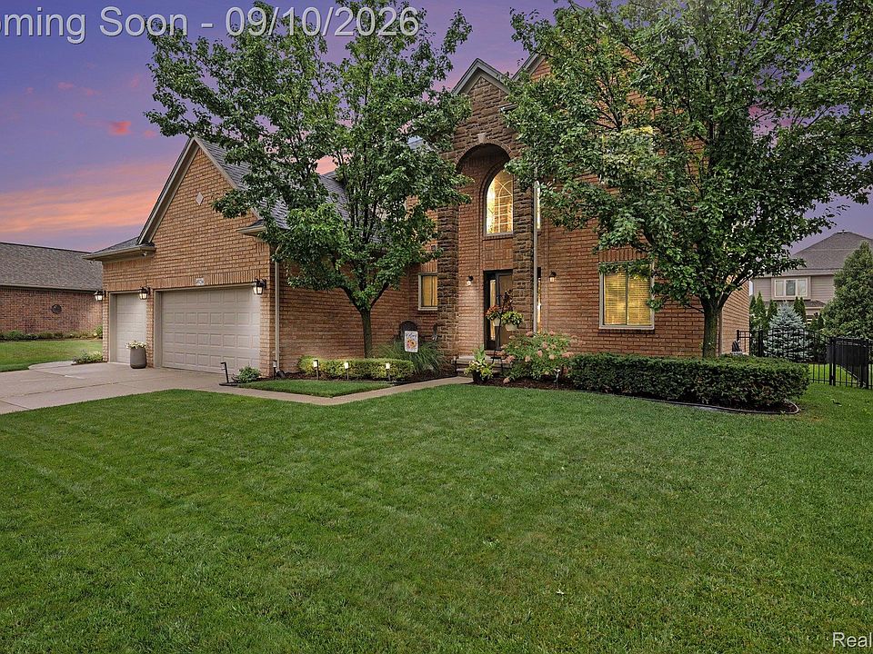 1st image of 49756 Labaere Dr