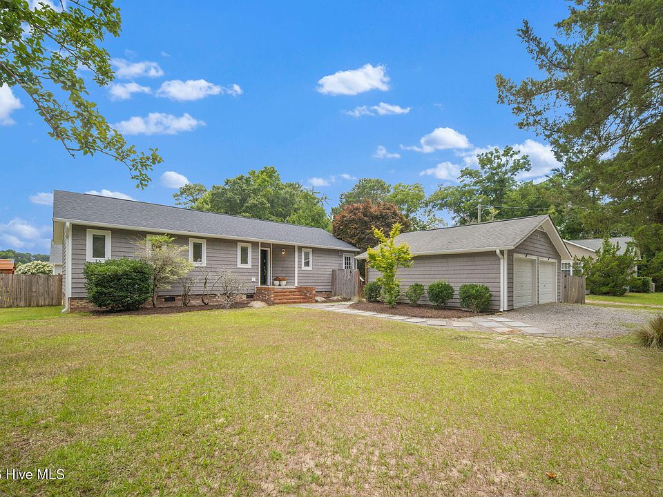 1st image of 404 Porters Neck Road