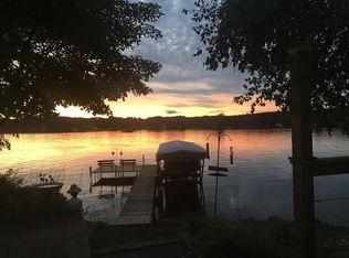 S7663 W Grandview Ave, Merrimac, WI 53561