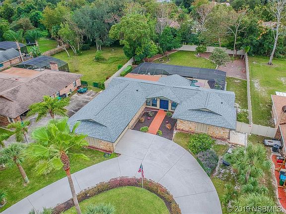4th image of 524 Cleo Ln