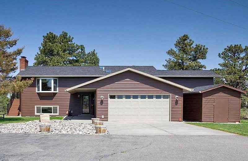 1st image of 315 Emerald Hills Dr