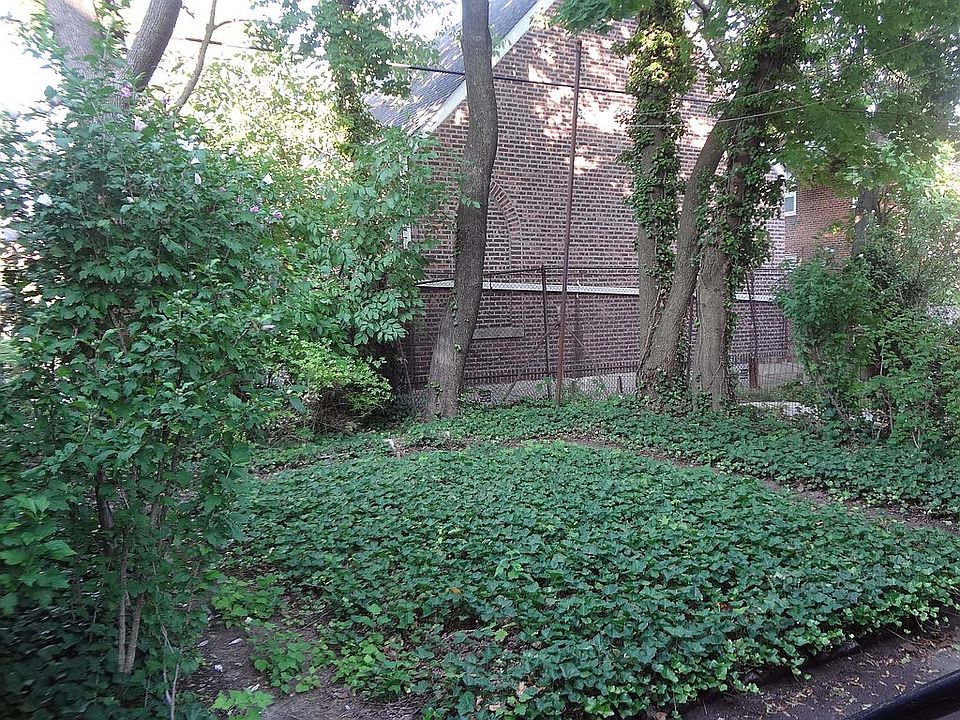 2nd image of 1626 Tomlinson Ave