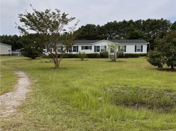 74 Talbot Cir, Saint Pauls, NC 28384