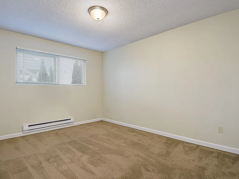 Stonebridge Apartments — Photo 86
