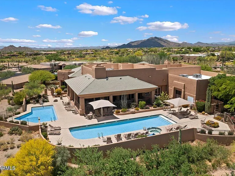 9670 E Chuckwagon Ln — Photo 32