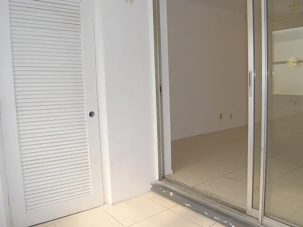 2930 Crosley Drive E #G, West Palm Beach, FL 33415